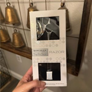 Salon razor scissors